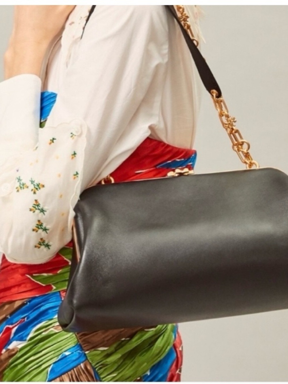 Tory Burch Black Leather Shoulder Bag with Gold Chain Detail
